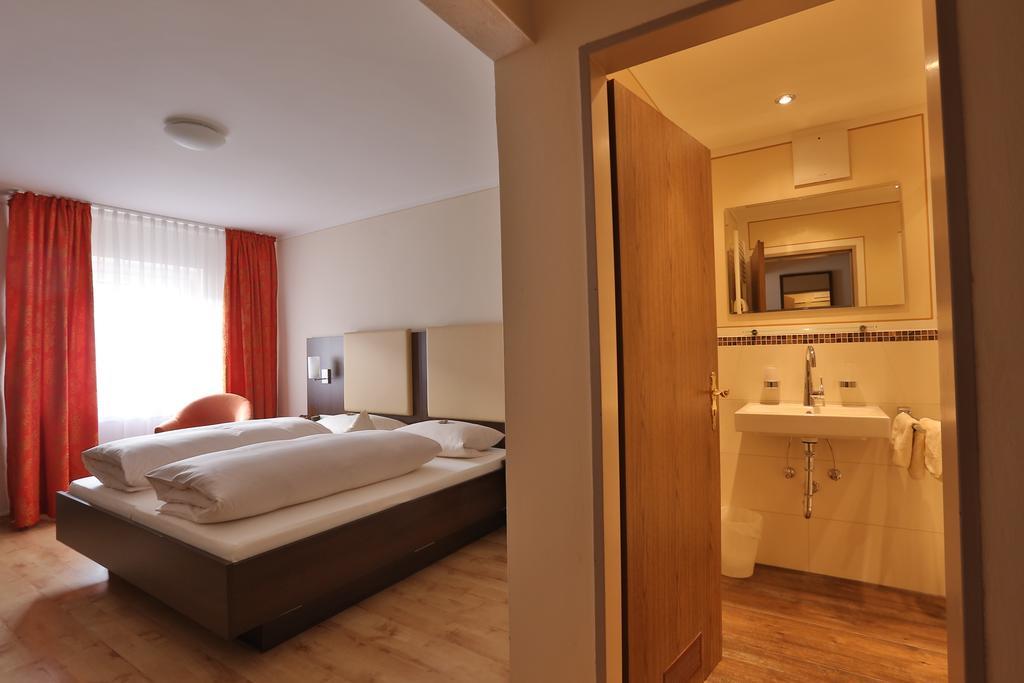 Hotel Bockmaier Oberpframmern Εξωτερικό φωτογραφία