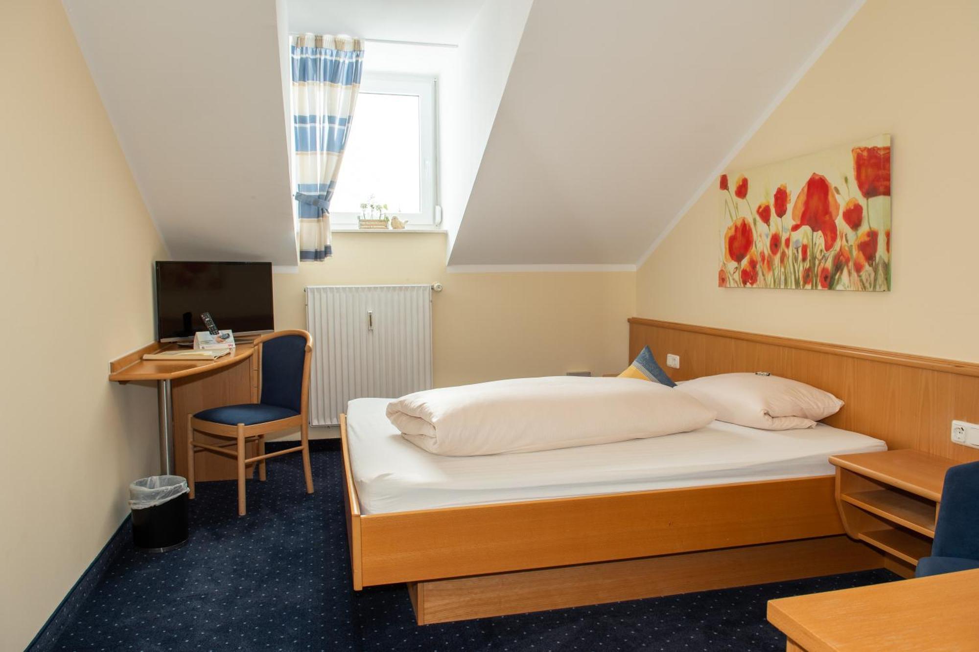 Hotel Bockmaier Oberpframmern Εξωτερικό φωτογραφία
